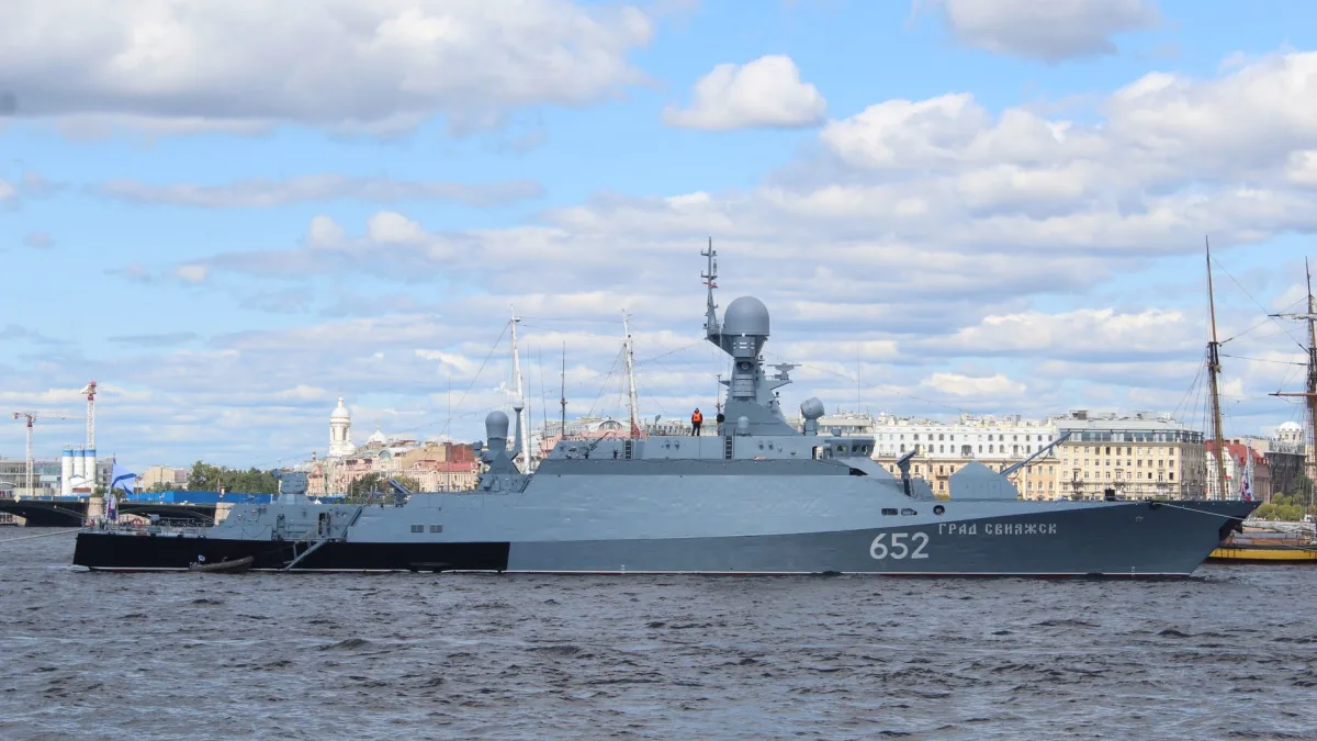 Russia Launches Large-Scale Missile Attack on Kyiv, Casualties Reported