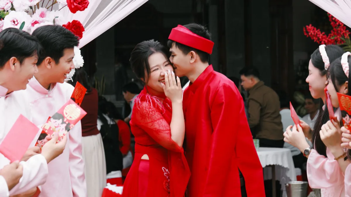 Wedding Gift Contributions Average £116 as Guests Adapt Expectations