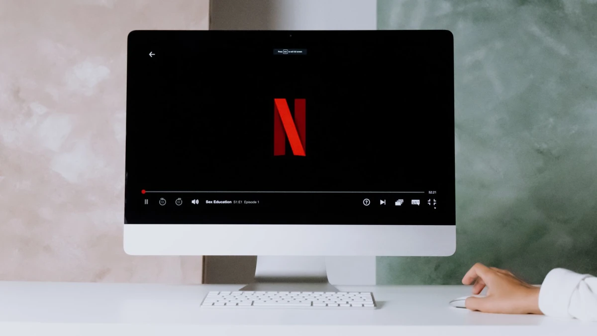 Streaming Trends: Netflix (NFLX) and Apple (AAPL) Highlight July 2026