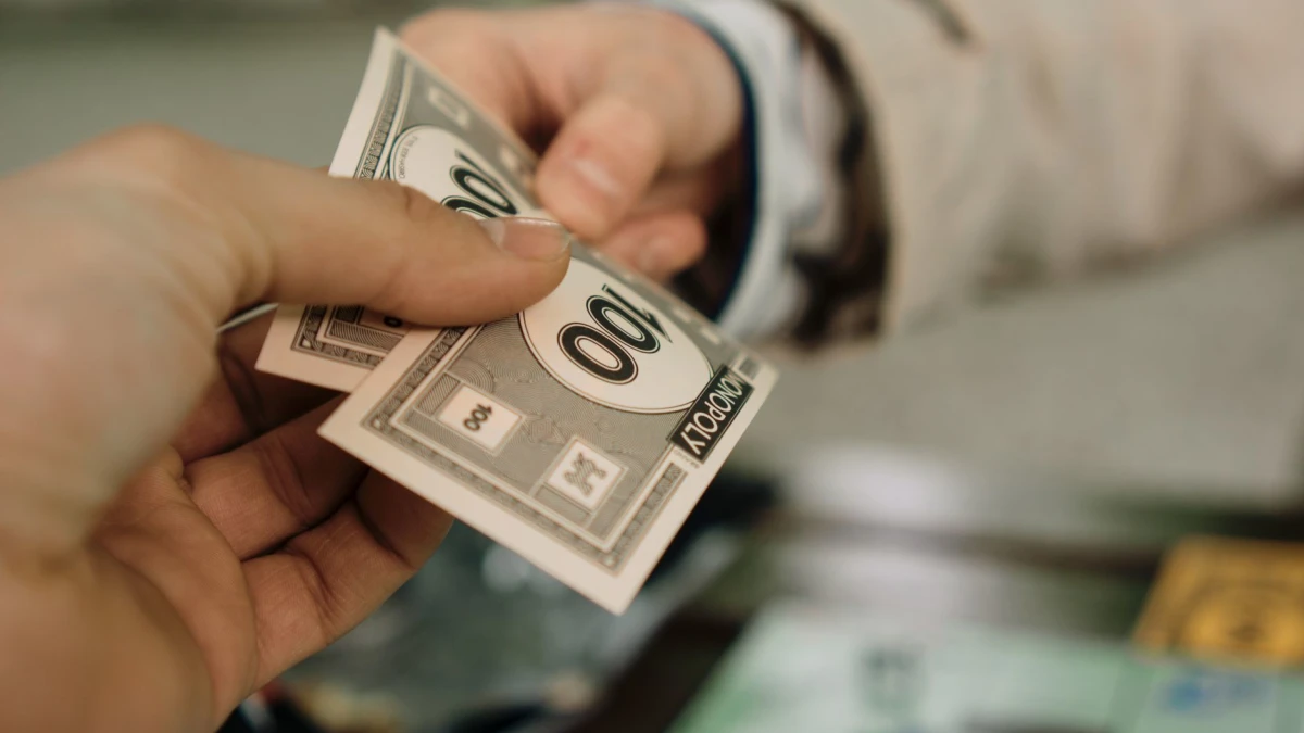 Debt Payoff Strategy: Ramsey Advises Newlywed to Eliminate $48,000 Debt