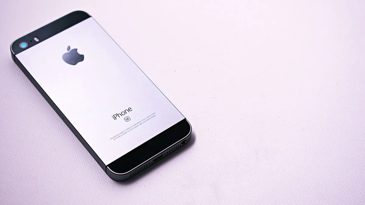 Apple (AAPL) Sell Call Dismissed by Jim Cramer; New Chip Favorite