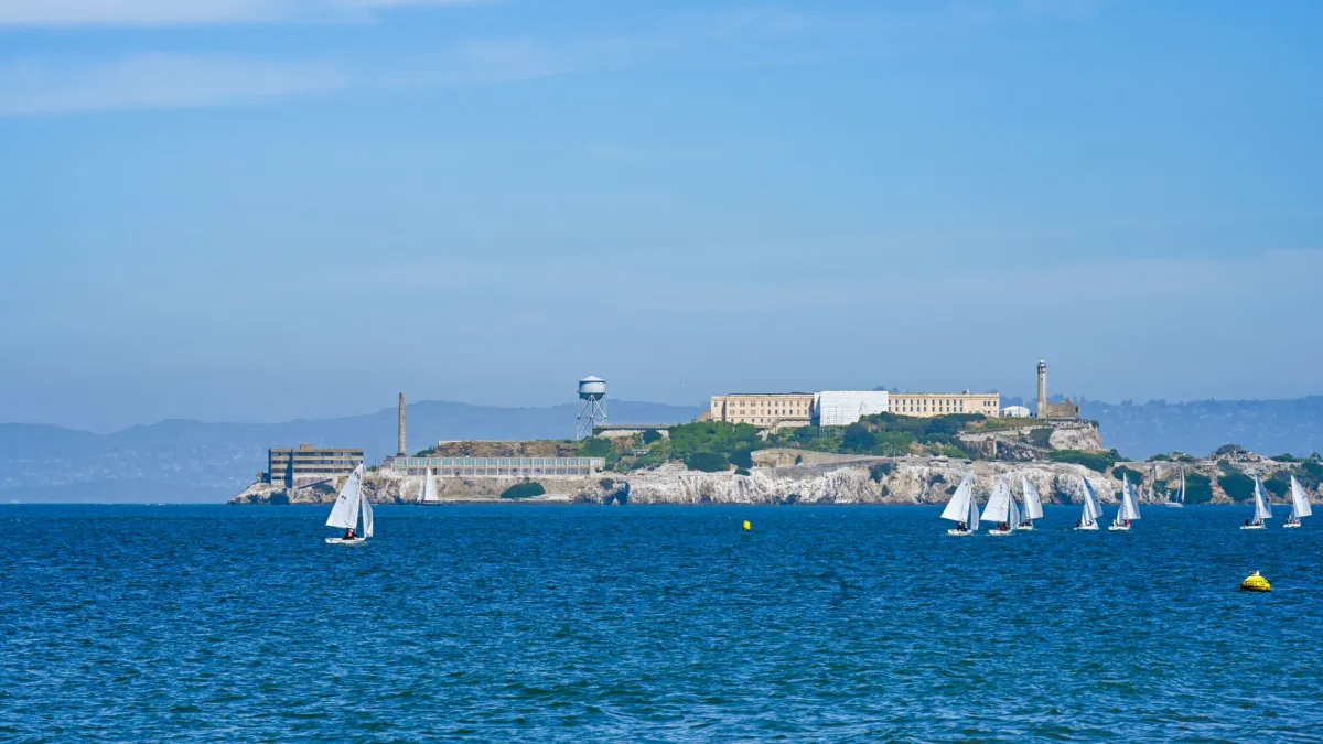 Boat Sinks Near Alcatraz Island: 1 Dead, 2 Missing Reported