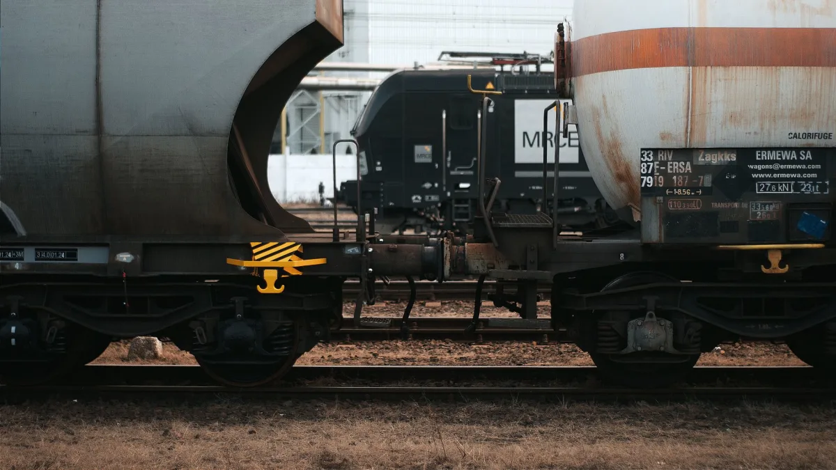 J.B. Hunt (JBHT) Shares Jump 8% on Strong Railroad Demand