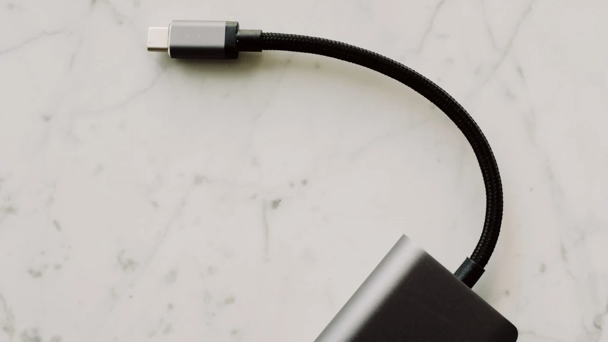 USB-C Charger Risks: Cheap Cables Can Damage Your Device