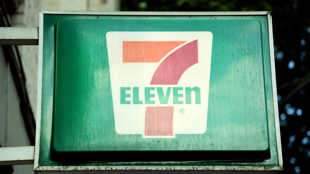 Seven & i (SVNHF) Shares Jump 3% on Zabka Stake Talks