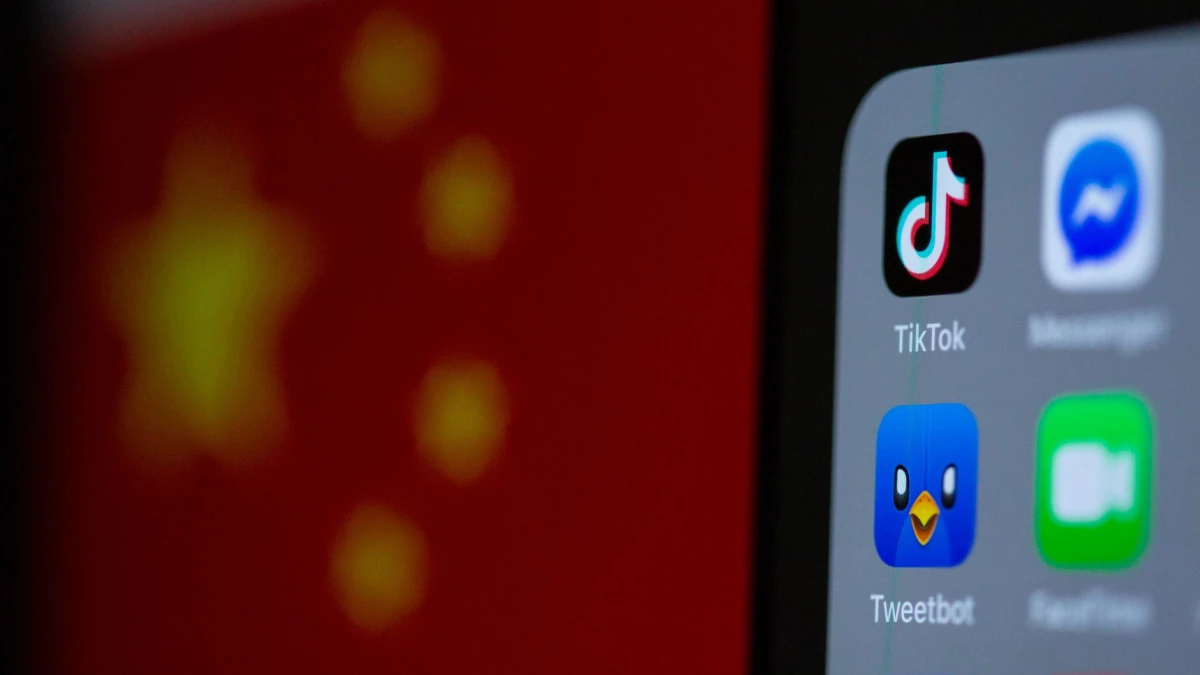 China's AI Initiatives Lead Global Standard-Setting Efforts