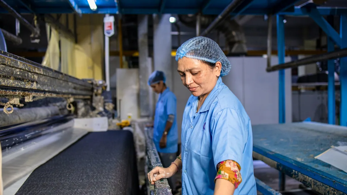 Textile Graduates Face Job Struggles Amid Skills Shortage