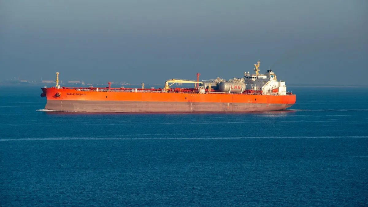 Asian Nations Face High LNG Costs Amid Iran War