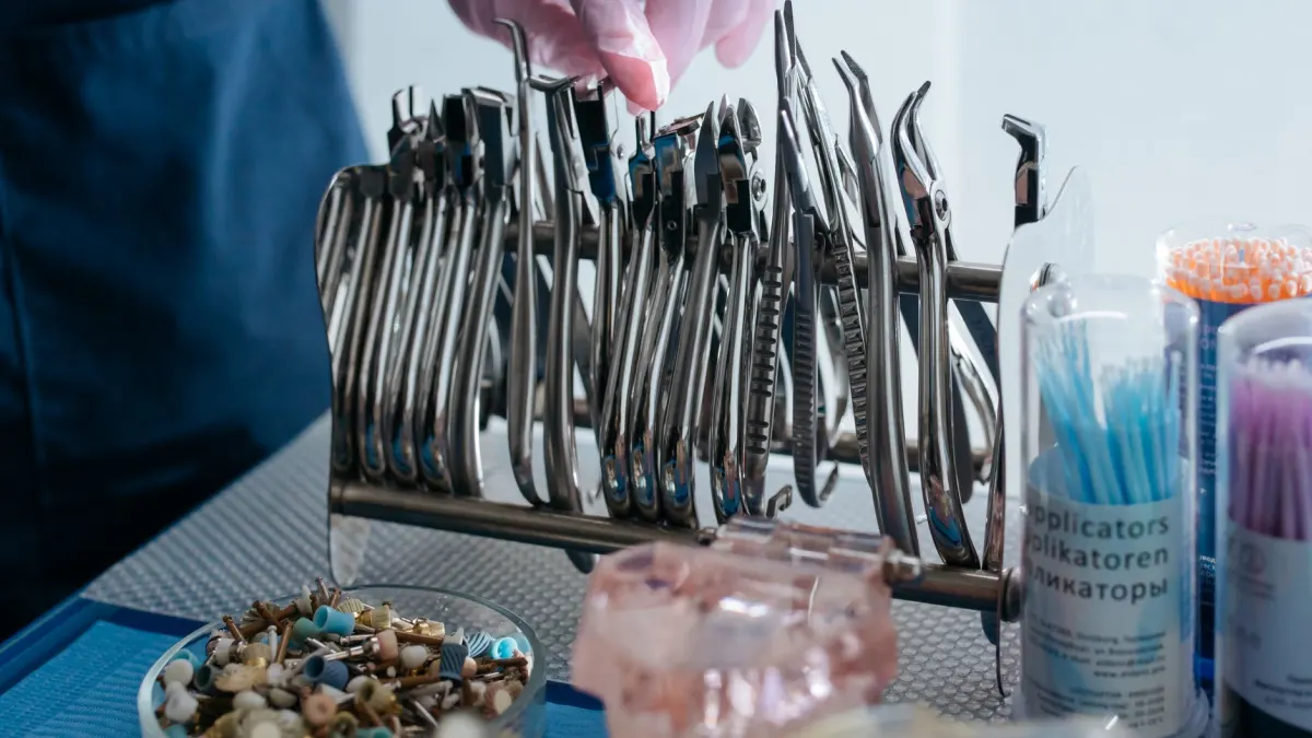 World Dental Lab Partners with Clinics in 30+ Countries