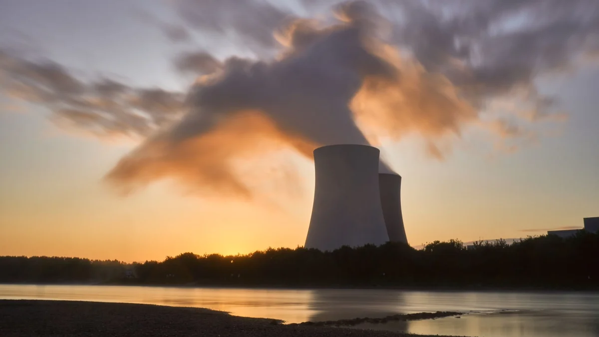 US and Japan Discuss $40bn Nuclear Power Meltdown Liability