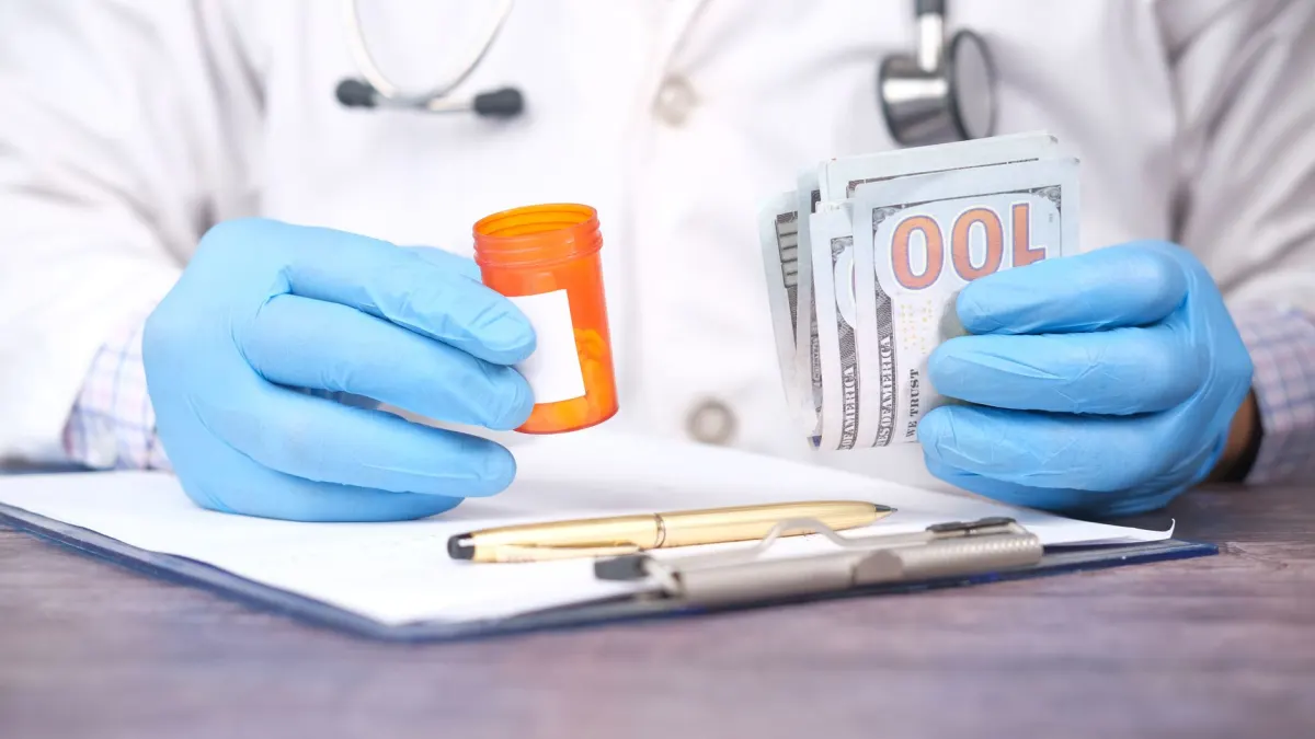 Dr. Reddy's (RDY) Warns U.S. Generic Drug Prices to Rise 100% by 2028