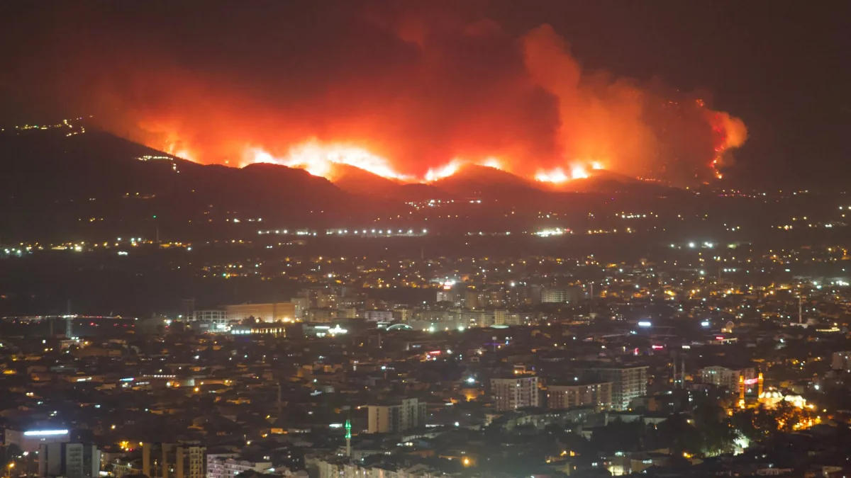 Wildfires Force Evacuations in France and Spain Amid National Emergency