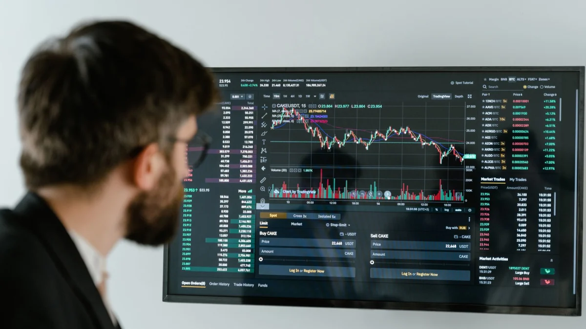 Blackstone Group (BX) Selected as Top Financial Pick by Analysts