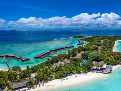Sheraton Maldives Full Moon Resort & Spa