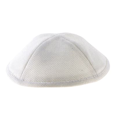 כיפה פשתן לבן 18 ס"מ עם מקום לסיכה