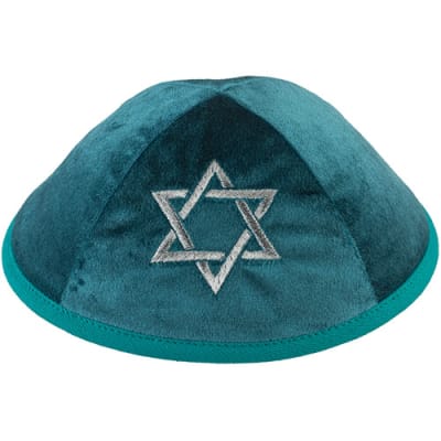 כיפה קטיפה "ארט-מן" עם ריקמה מגן דוד גודל 4 - ירוק