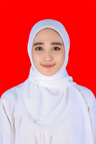 Foto Putriana Indrawati - Guru SDN Teja 2