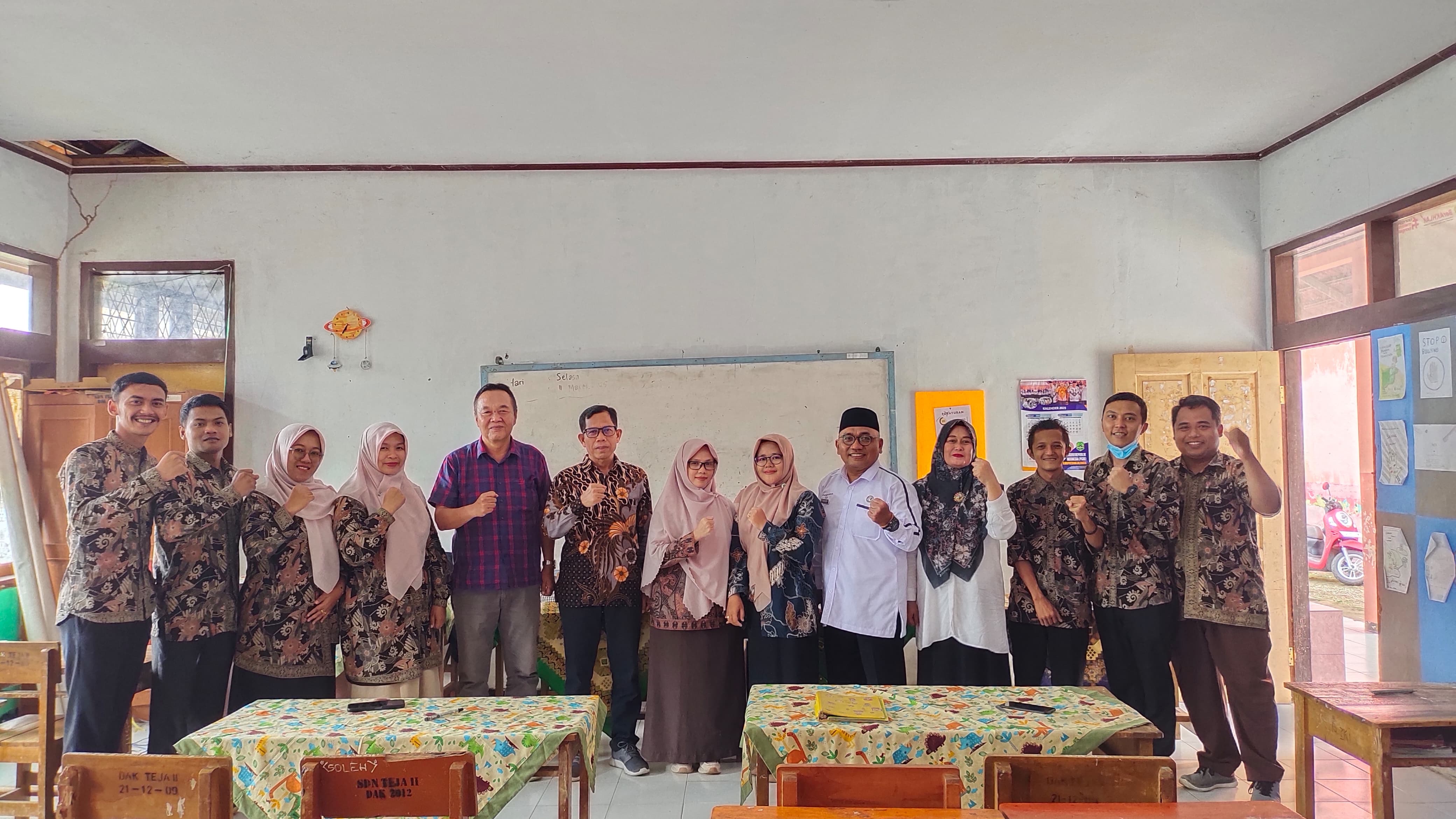 Serah Terima Jabatan Kepala Sekolah
