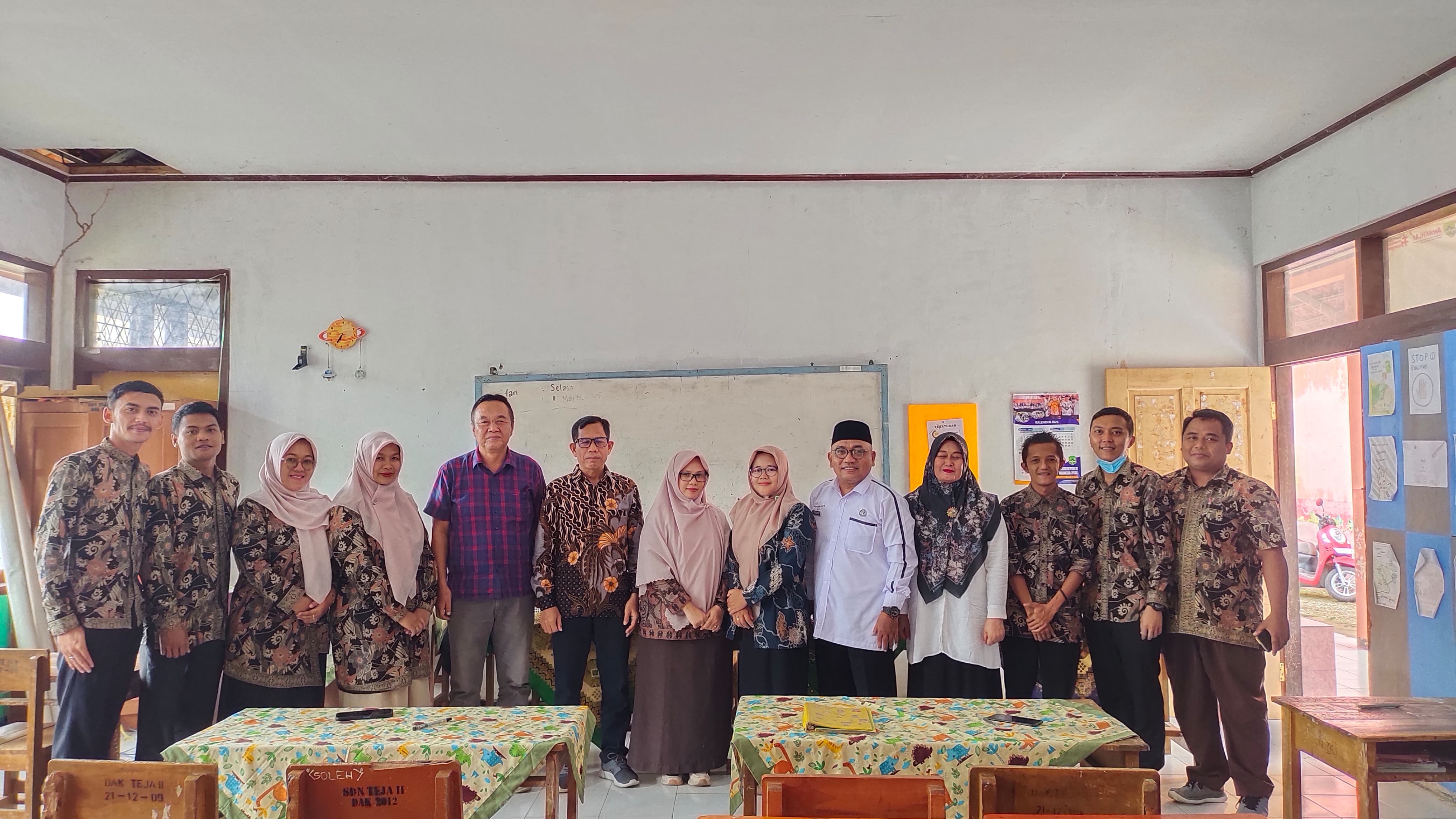 Serah Terima Jabatan Kepala Sekolah