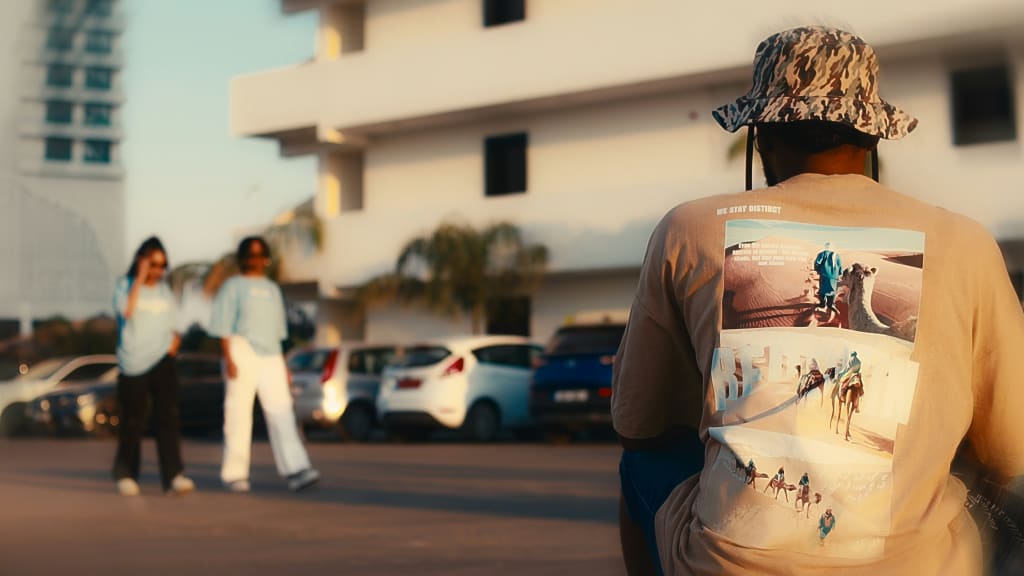 Discover the World of Modeling: From Casting Calls to Fashion Week