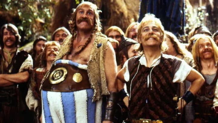 Asterix and Obelix Take On Caesar