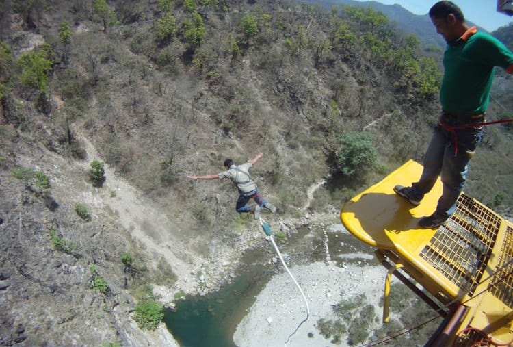 giant bungee cord