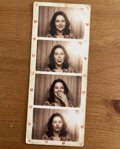 Photomaton à Cœurs — univers Saint-Valentin du photobooth IA Le Studio Pop