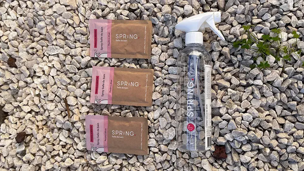 spring spray salle de bain