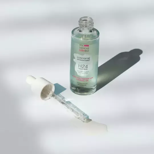 J’ai testé le sérum hydratant H24 fraîcheur de Mademoiselle Bio : mon avis après plusieurs semaines d’utilisation