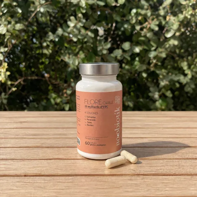 noobiotik-flore-orale-closeup.webp
