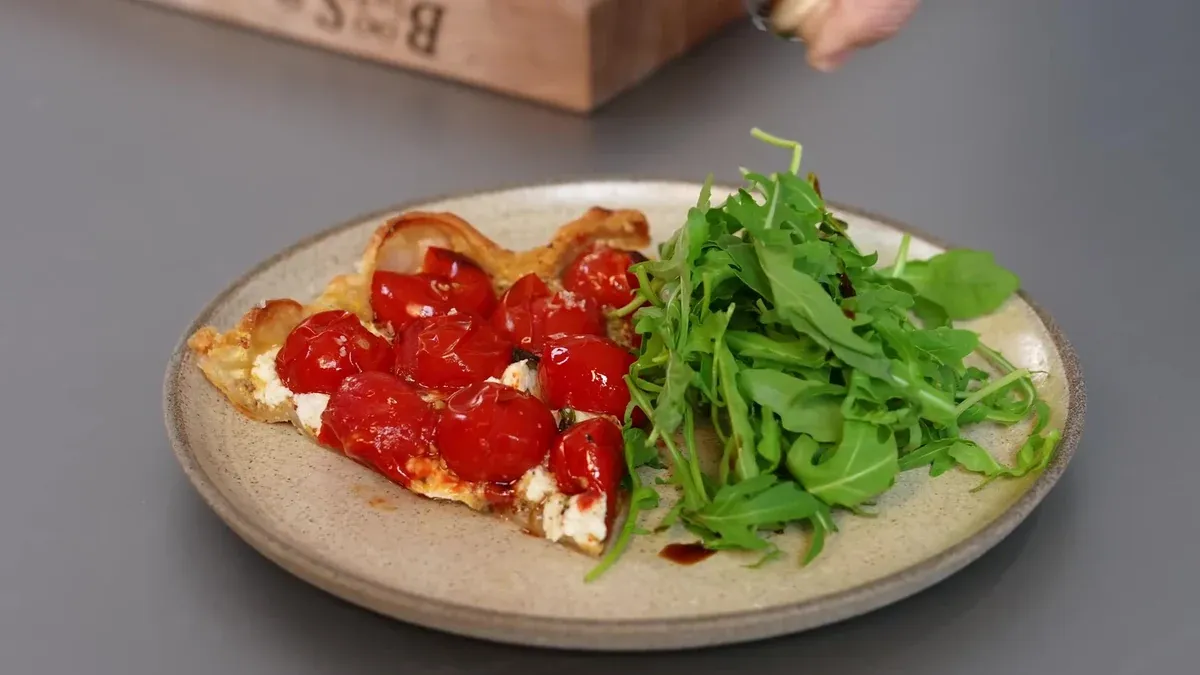 Tarte à la tomate cerise et ricotta