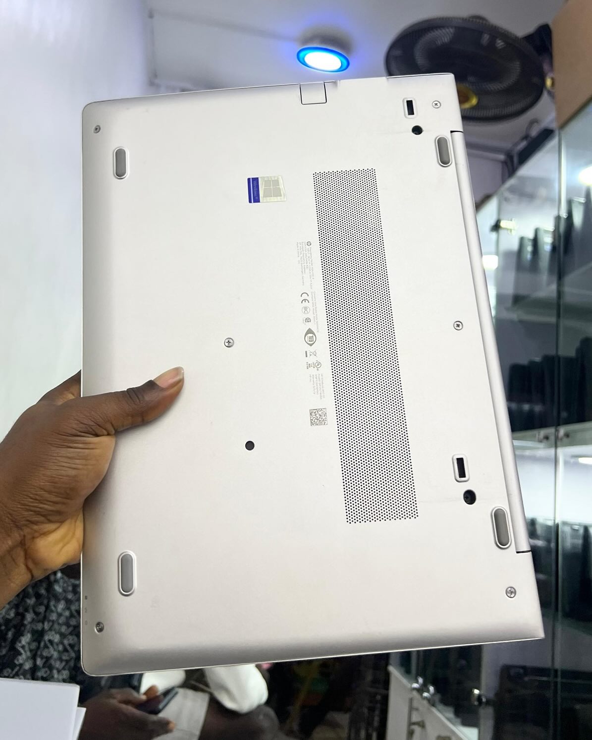 HP EliteBook 840 G5 / G6 – Intel Core i5 | 8GB RAM | 256GB SSD | 14" Full HD | Windows 11 Pro
