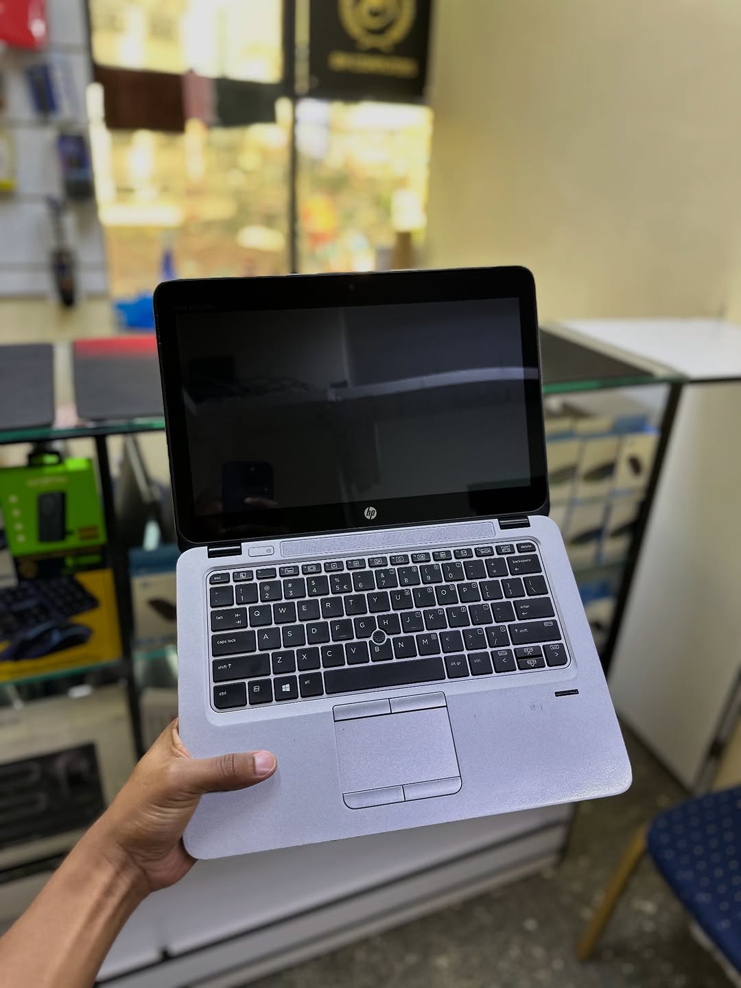HP EliteBook 820 G3 Intel Core i5 | 8GB RAM | 256GB SSD | Non-Touch