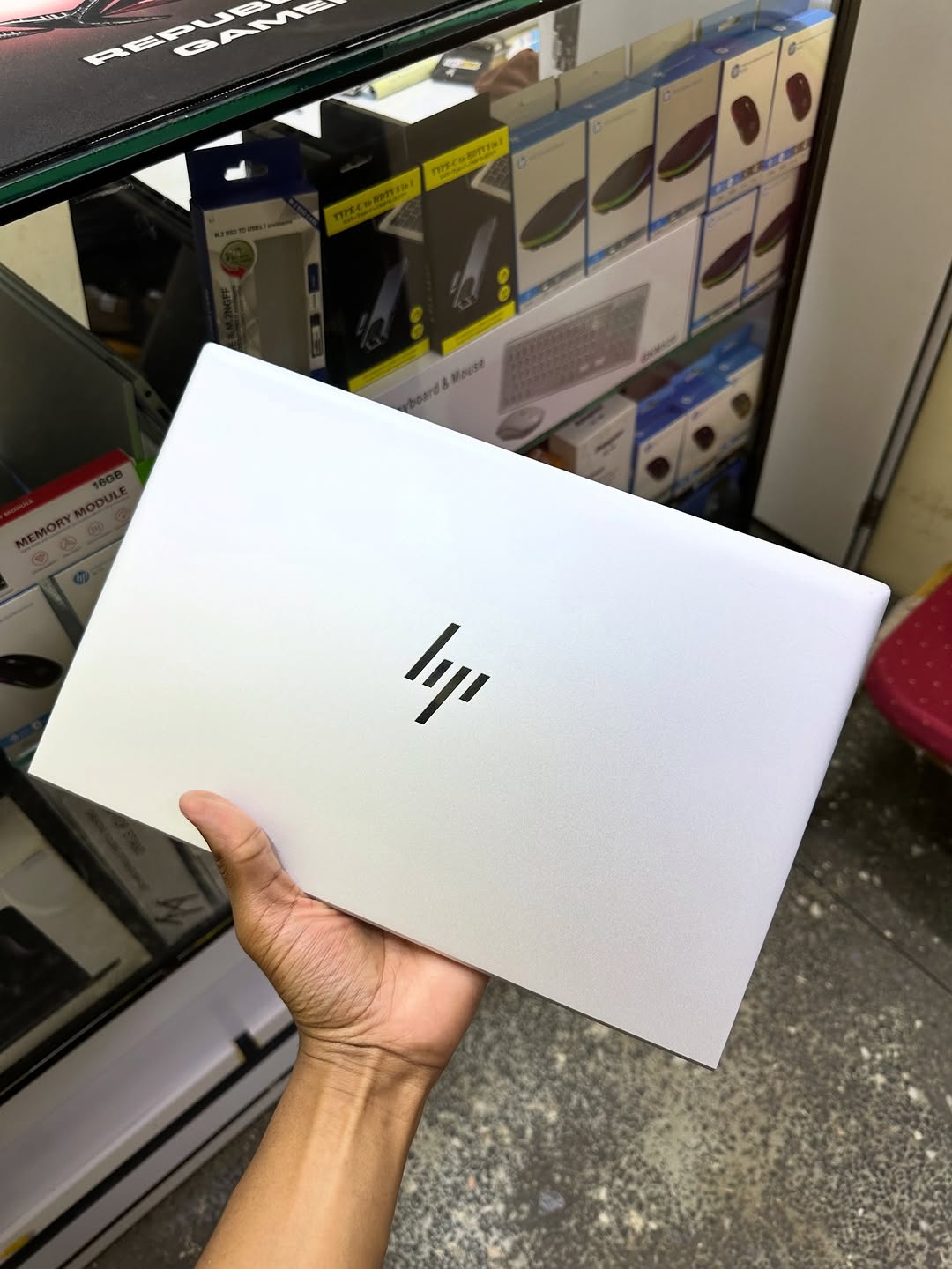 HP EliteBook 830 G8 Intel Core i7 | 16GB RAM | 512GB SSD | Touchscreen