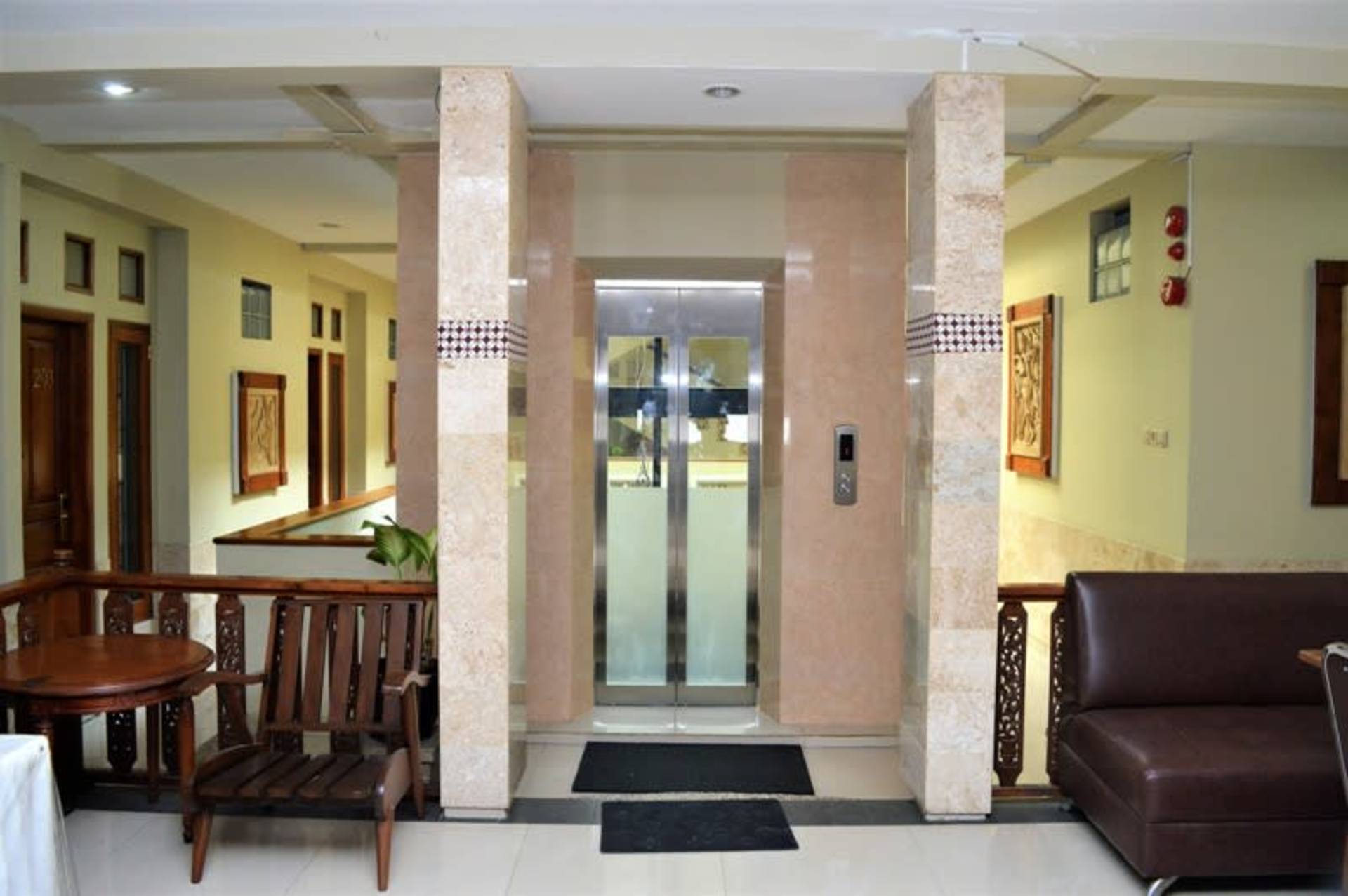 Hotel Mataram 2