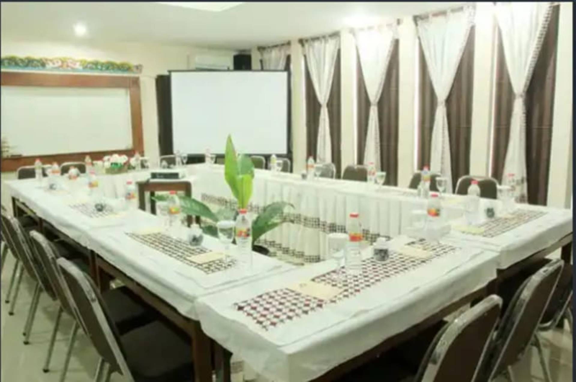 Hotel Mataram 2