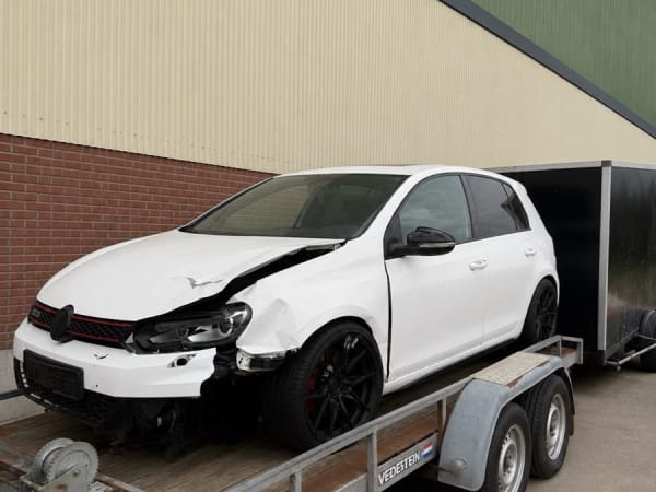 Volkswagen Golf 6 GTI – 2.0 TSI – DSG – Performance upgrades – Schadeauto / Project