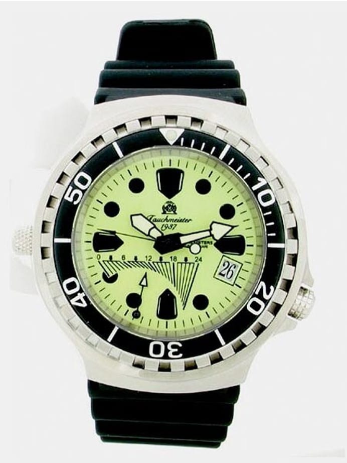 Tauchmeister T0104 XL Dive GMT Watch with Helium Release Valve
