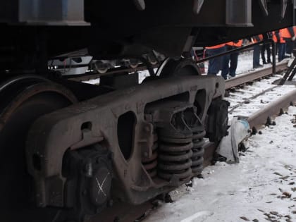 В Пермском крае грузовой поезд насмерть сбил мужчину
