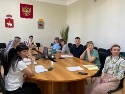 В центре внимания - молодежная политика