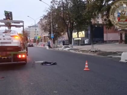 В Перми водитель иномарки насмерть сбил мужчину на электросамокате