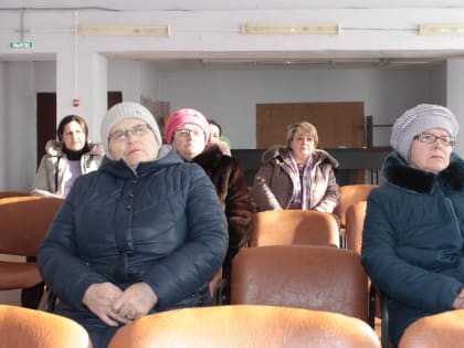 Встречи в Суганке и Нижней Барде: Автобусы, лес, дискотеки, собес