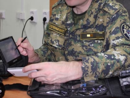 Житель Тверской области, обвиняемый в развратных действиях, распространении порнографических материалов среди несовершеннолетних с  использованием сети Интернет, предстанет перед с