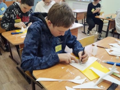 «Школа пилотов «Новые крылья» помогает кунгурским школьникам получить новые знания