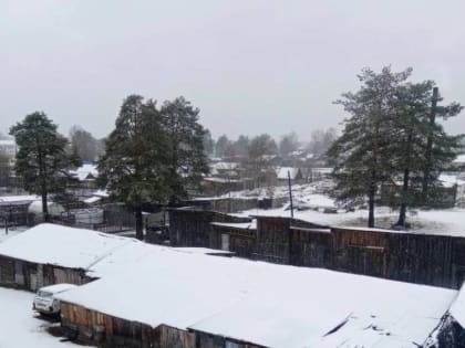 «Зима вернулась»: на севере Пермского края прошли обильные снегопады