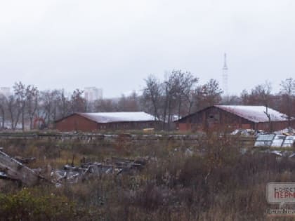 В Перми сносят Красные казармы