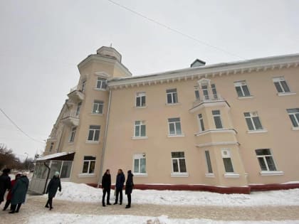 «Партийный десант» оценил качество капитального ремонта в Краснокамской горбольнице