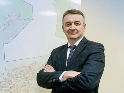 Мэр Перми продлил контракт главе Дзержинского района Александру Стяжкину