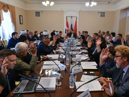 Заместитель начальника Управления Наталья Михляева приняла участие в заседании Совета по межнациональным и межконфессиональным отношениям при Главе города Перми.