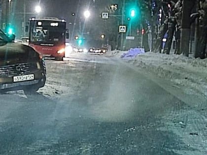 В Перми из-за аварии у иномарки отлетело колесо